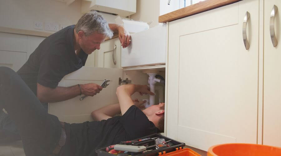 Local sewer line repair in Staples, TX